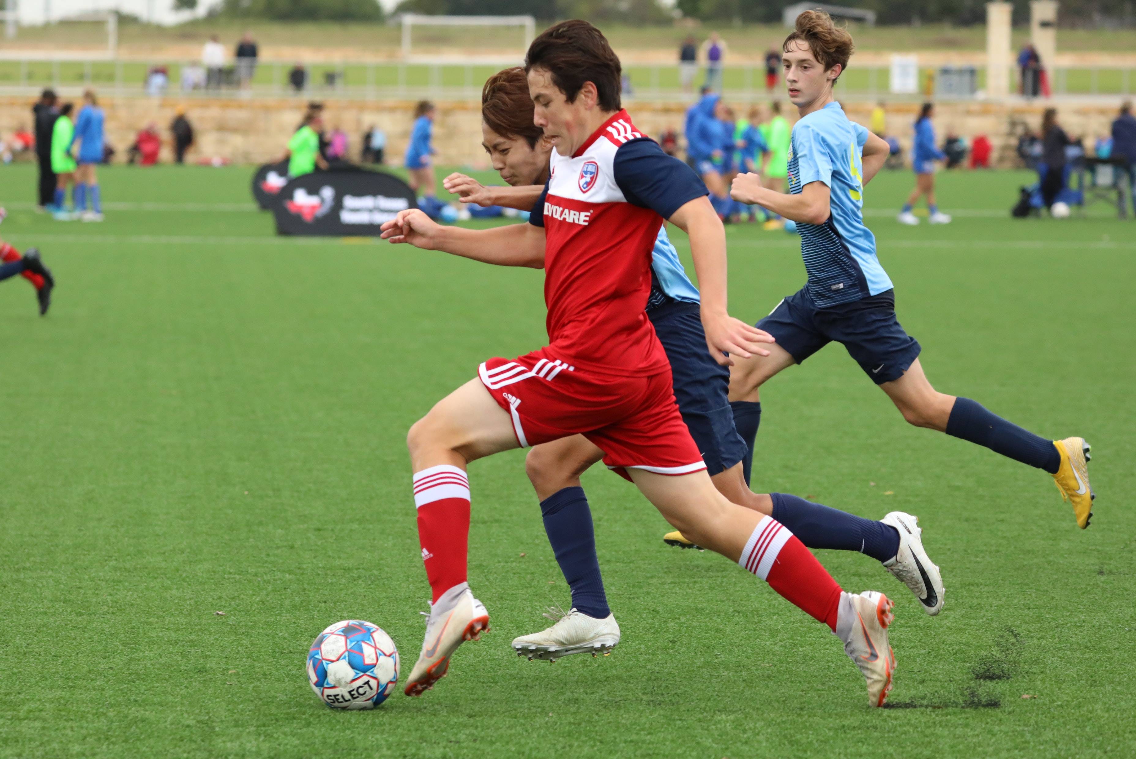 不断扩大 不断扩大