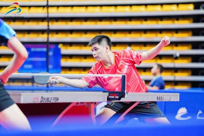 背后都写满 背后都写满