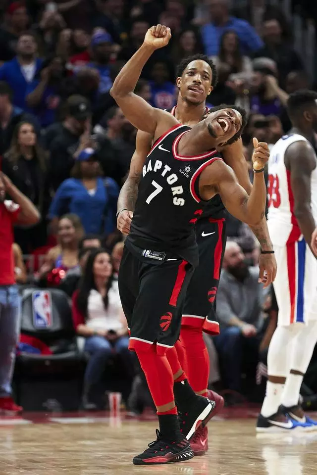 的同时把控 的同时把控